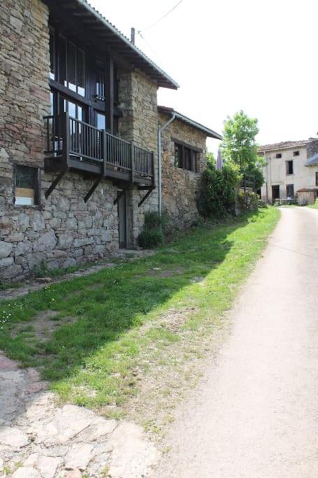 Gite Dans Un Hameau De Charme Castelnau-Durban Exterior photo